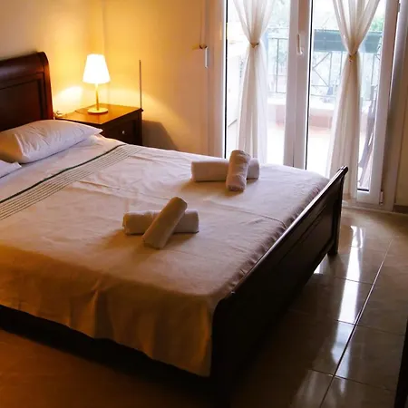 Georgelli Apartament *